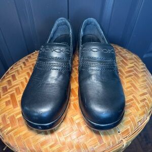 ARIAT Women’s Expert Safety Composite Toe Black Clogs Size 7.5 *like new